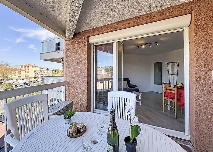 Le Francois-4 By Interhome Apartmán *